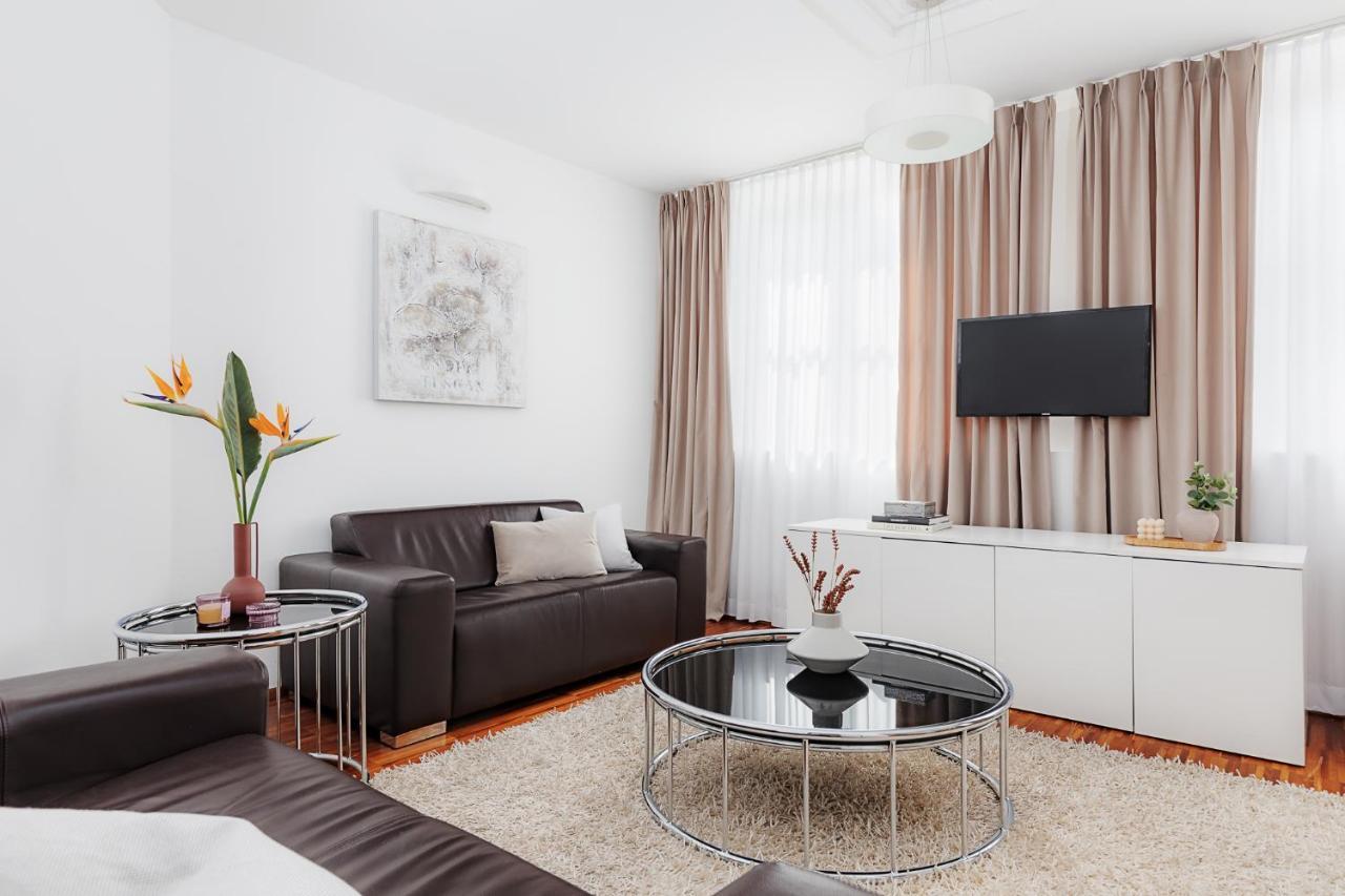 Visionapartments Marc-Aurel-Strasse - Contactless Check-In Vienna Exterior photo